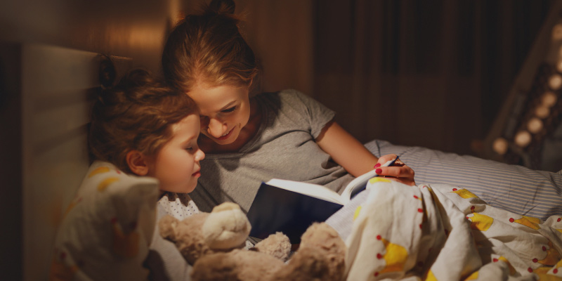 Какие сказки читать ребенку?