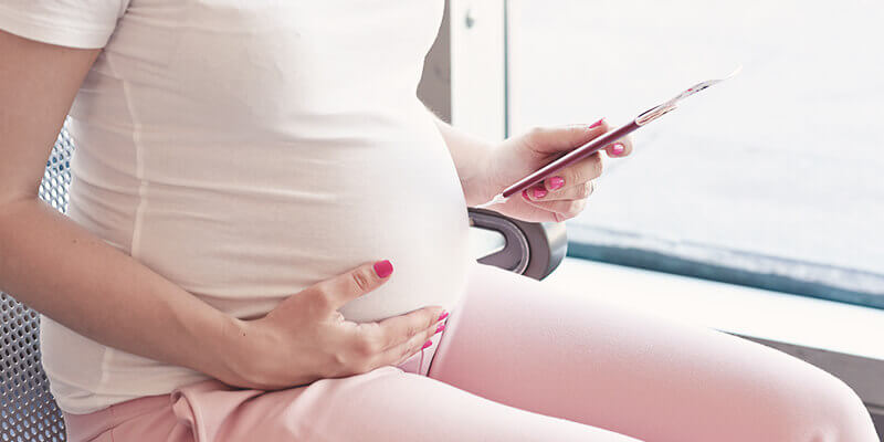 Опасны ли авиаперелеты во время беременности?