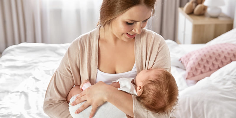 Кормление новорожденных: основные правила