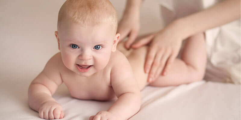 Дисплазия тазобедренного сустава у новорожденного: как определить?