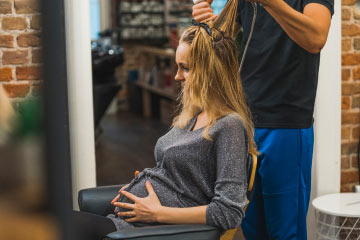 Окрашивание волос во время беременности