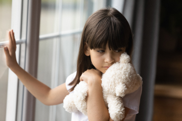Детские психологические травмы: причины, виды, последствия
