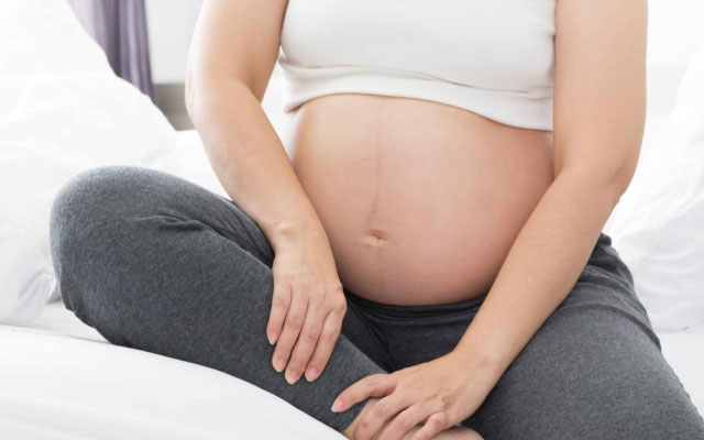 Как проявляются судороги в ногах при беременности?